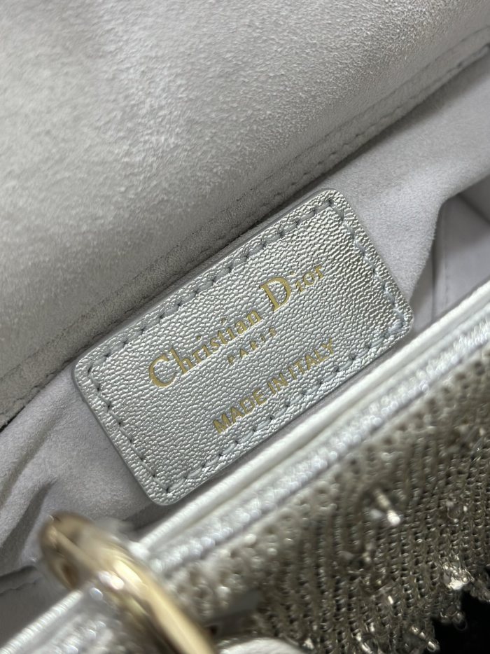 Handbags Lady Dior S0910 size:16*9*5 cm