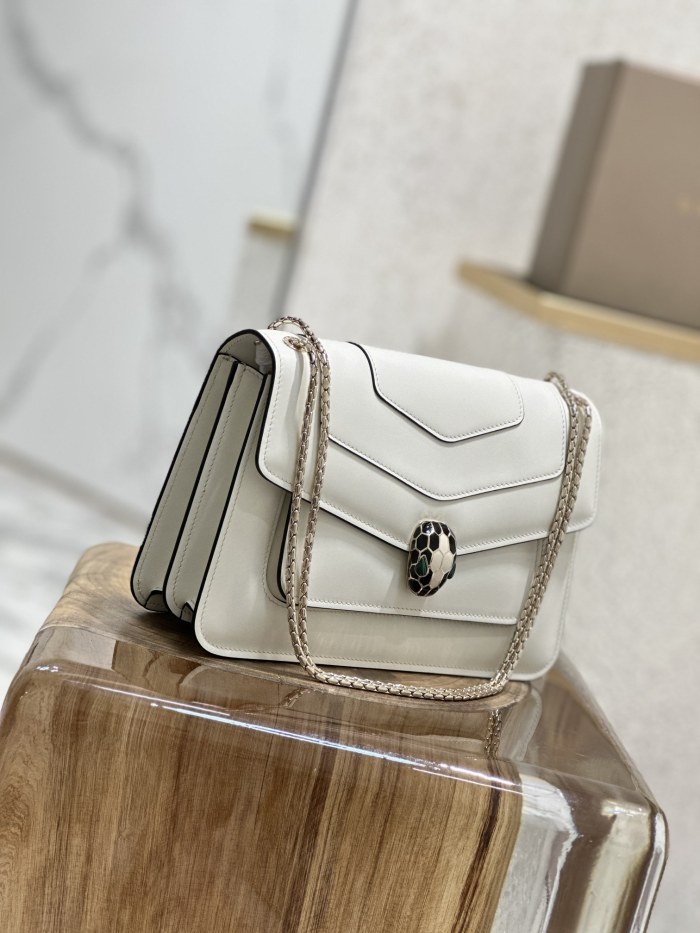 Handbags Bvlgari 29032 size:25*17*8 cm
