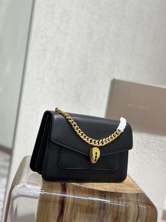 Handbags Bvlgari 290767 size:25*17*8 cm