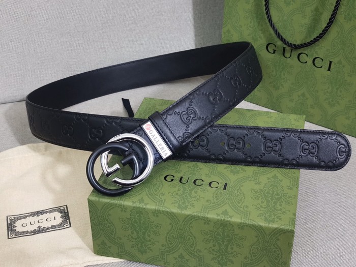 Streetwear Belt Gucci Signature