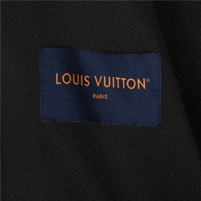 Clothes Louis Vuitton 970