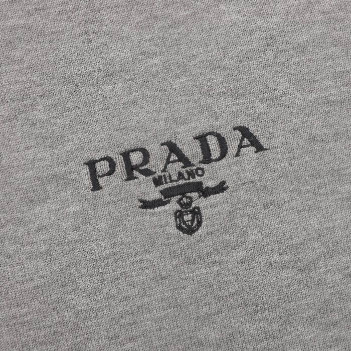 Clothes Prada 195