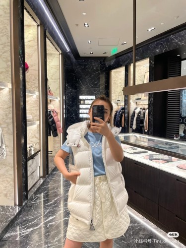 Clothes Moncler 119
