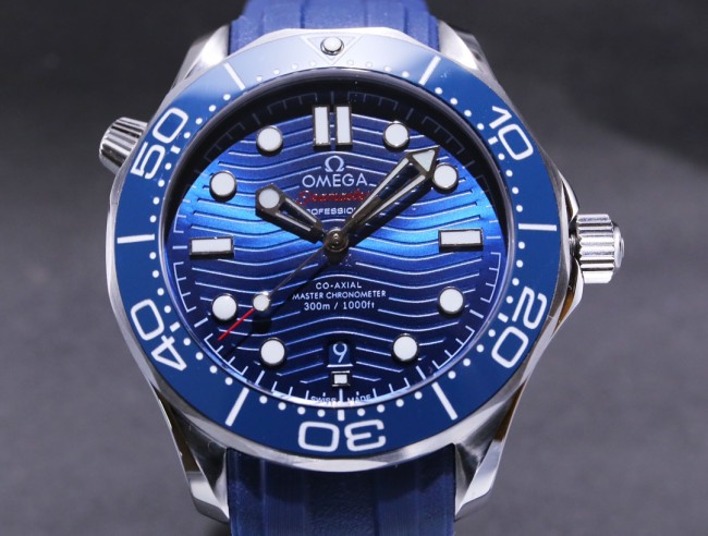 Watches OMEGA 317683 size:42*11 mm