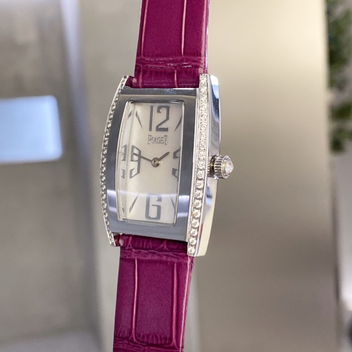 Watches PIAGET 322723 size:27*38 mm