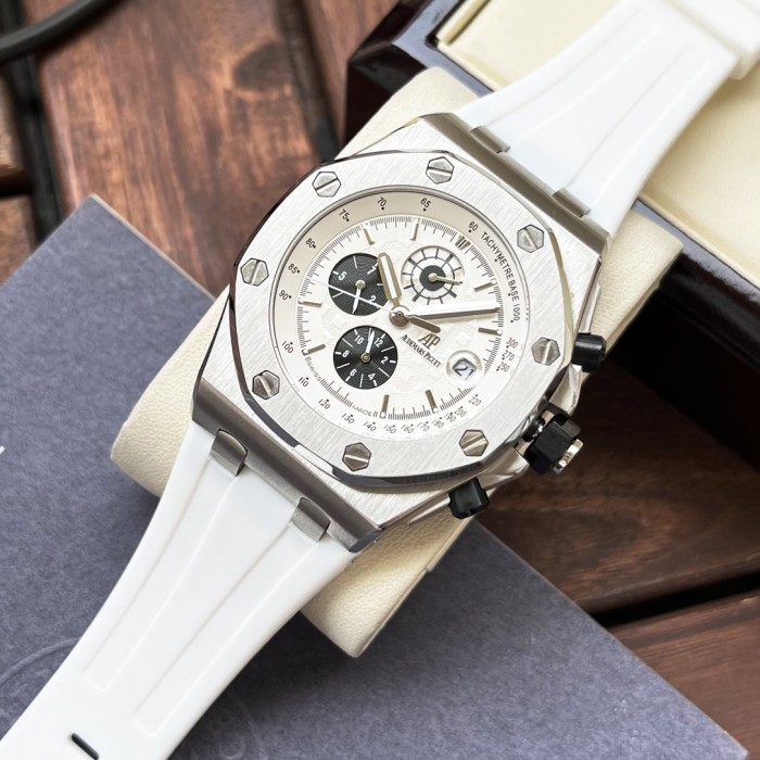 Watches AudemarsPiguet 323126 size:44*15 mm