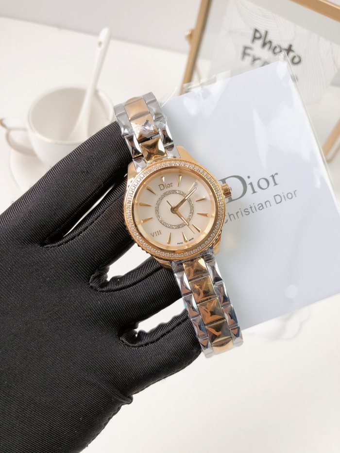 Watches Dior 323386 size:34 mm