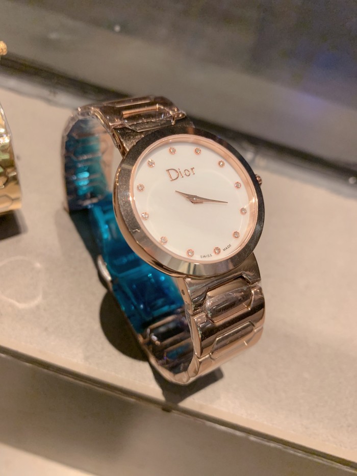 Watches Dior 323367 size:26*32 mm