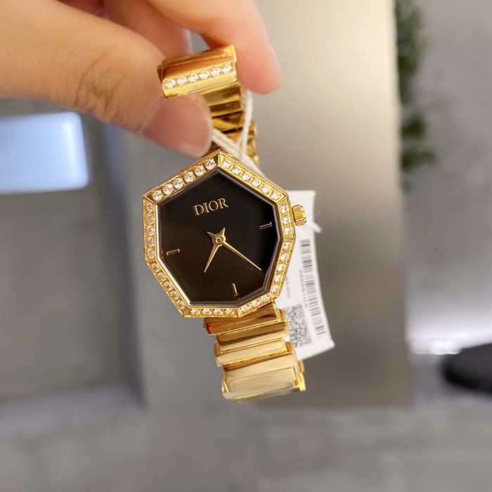 Watches Dior 323407 size:33 mm