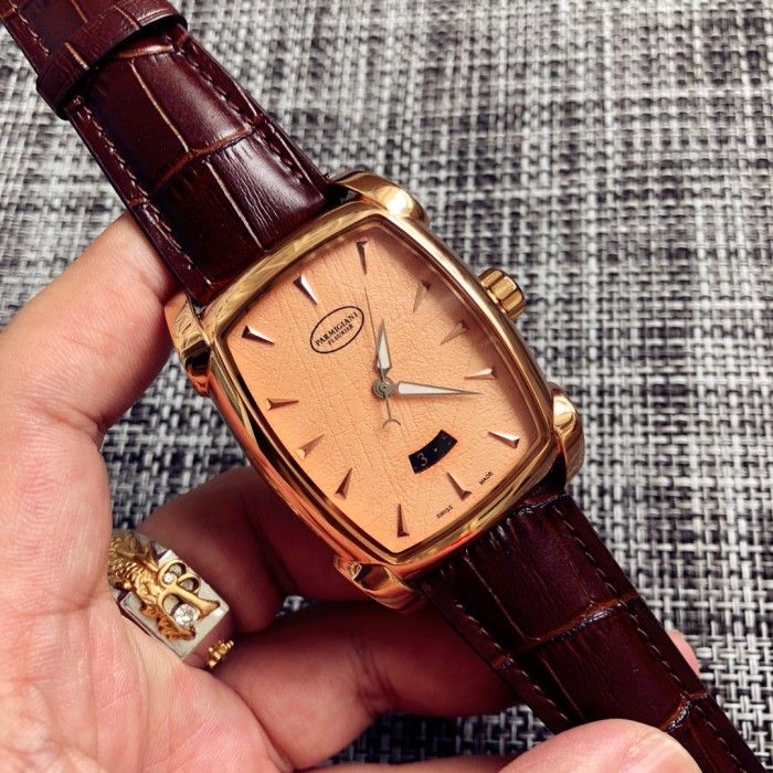 Watches PARMIGIANI 323561 size:38*13 mm