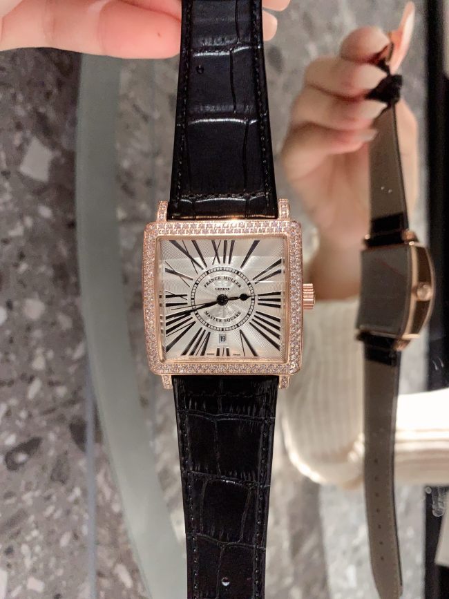 Watches Franck muller 326810 size:33*9 mm