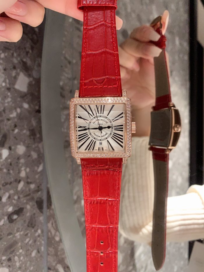 Watches Franck muller 326810 size:33*9 mm