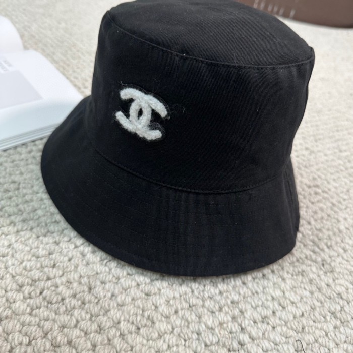 Streetwear Hat Chanel 329332