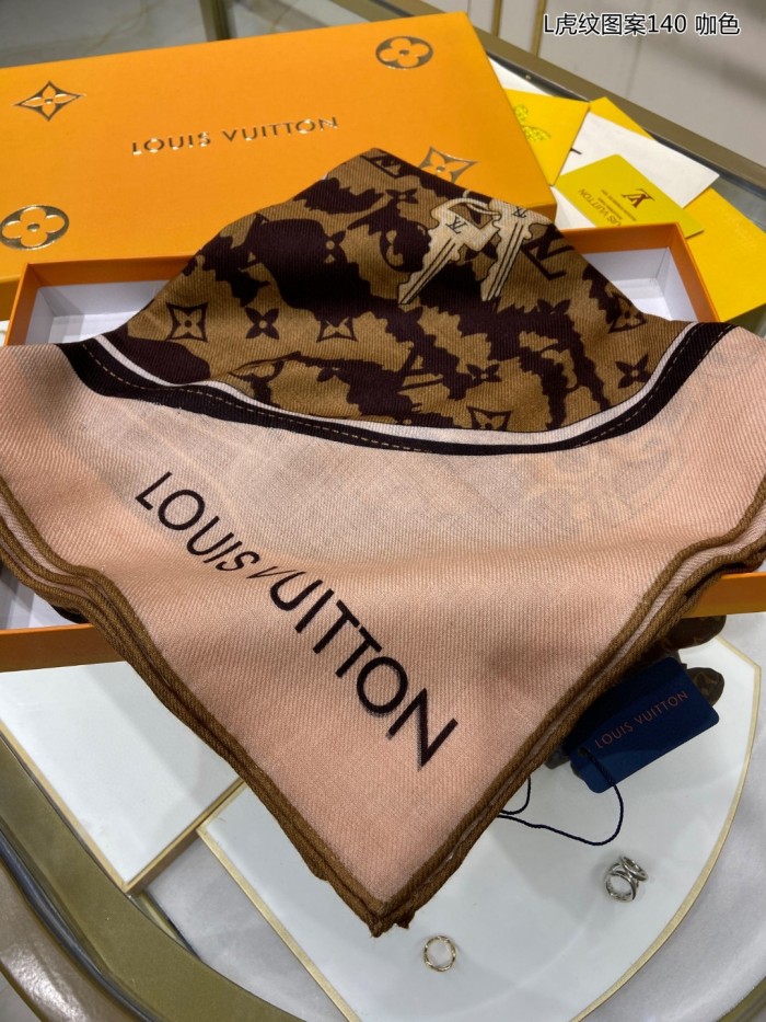 Streetwear Scarf LV 329235 SIZE:140*140cm