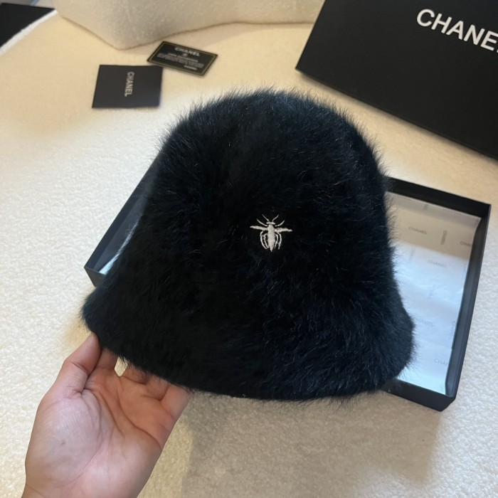 Streetwear Hat DIOR 329192