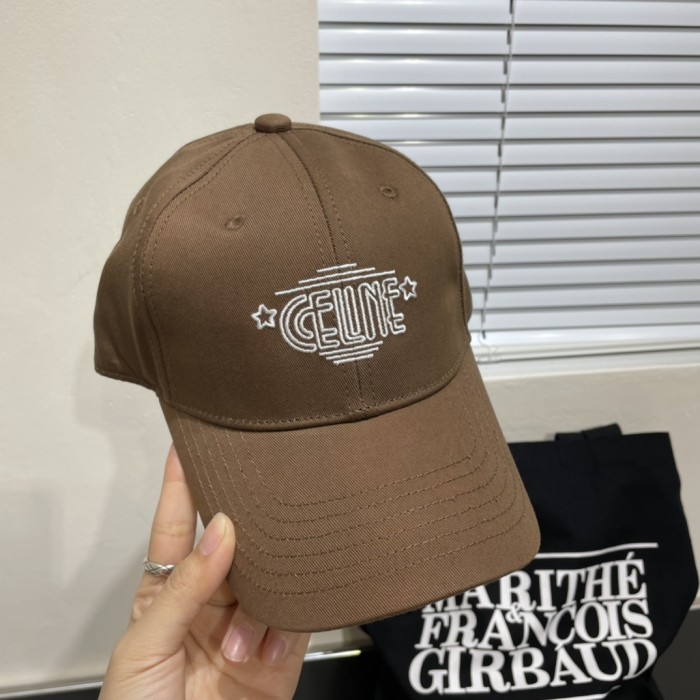 Streetwear Hat Celine 329057