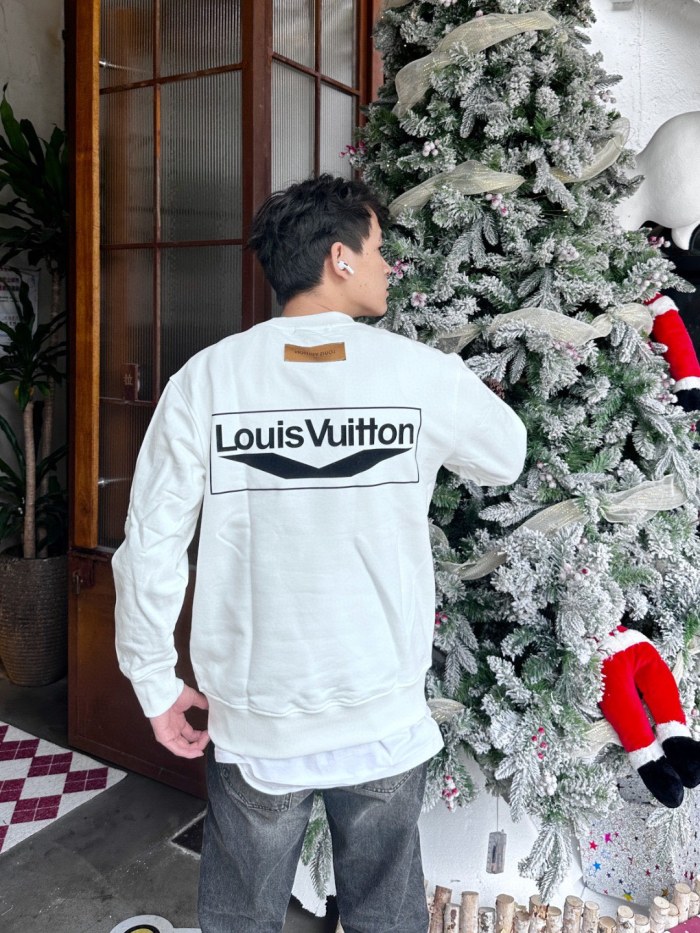Clothes Louis Vuitton 1257