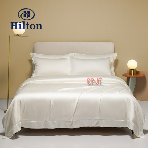 Bedclothes Hilton 89