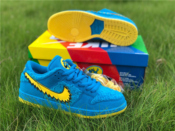 Authentic Grateful Dead x Nike SB Dunk Low Skype Blue/Yellow
