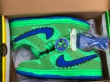 Authentic Grateful Dead x Nike SB Dunk Low Green Spark/Soar