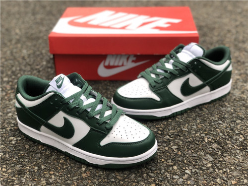 Authentic Nike Dunk Low  Team Green