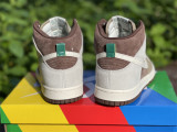 Authentic Nike Dunk High “Light Chocolate”