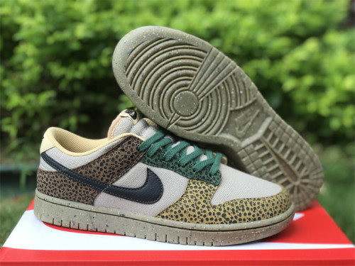 Authentic Nike Dunk Low “Safari” Cacao Wow/Off Noir-Gorge Green