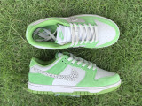 Authentic Nike Dunk Low “Safari Swoosh” WHITE/GREEN