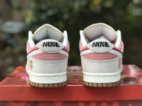 Authentic Dunk Low SE  85  CNY