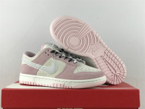 Authentic Nike Dunk Low GREY/PINK