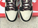 Authentic Nike SB Dunk Low BEIGE/BLACK