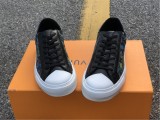 Authentic LV Low shoes Black/Flower