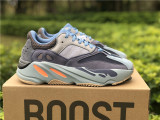 Authentic Boost Y 700 Carbon blue