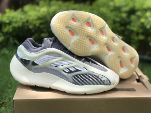 Authentic Boost Yeezy 700V3 FADSAL