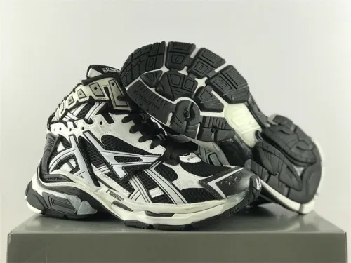 Authentic Balenciaga Runner Hightop Black/White