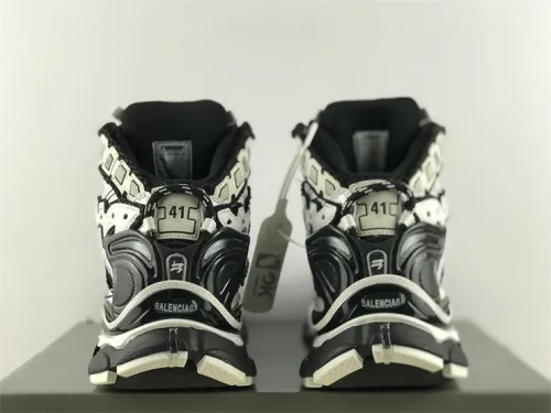 Authentic Balenciaga Runner Hightop Black/White