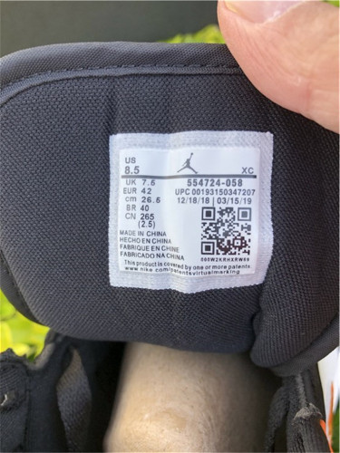 Authentic Air Jordan 1 MID Black Starfish-White