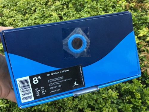 Authentic Air Jordan 11 “Midnight Navy”