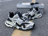 Authentic Balenciaga Track Sneakers 4.0 Beige/Black