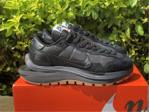 Authentic Sacai x Nike VaporWaffle White/Purple