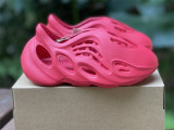 Authentic Yeezy Foam Runner Kid (1)