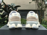 Authentic New Balance 9060 (13)