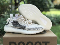 Authentic Yeezy 350 Boost V2 “Triple White” (2)