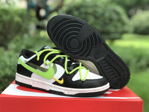 Authentic Nike Dunk Low White/Black/Pine