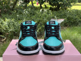 Authentic Diamond Supply Co. x Nike SB Dunk Low