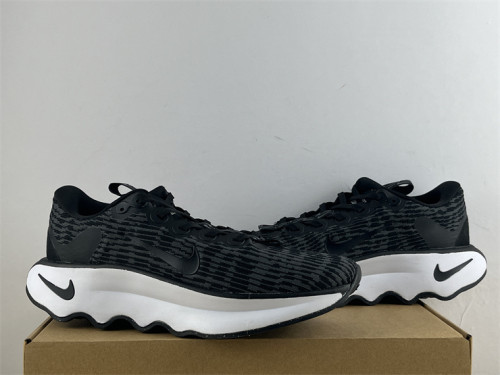 Authentic Nike MOTIVA White/Black