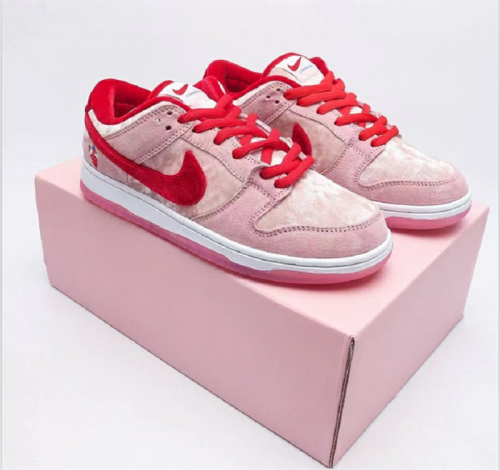 Authentic Nike Dunk Low Retro Pink