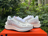 Authentic Sacai x Nike woven “White”