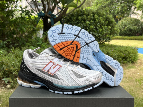 Authentic New Balance NB 1960R White/Grey