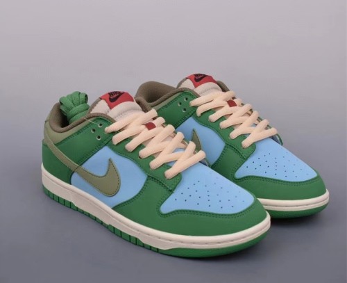 Authentic Nike SB Dunk Low Blue/Green